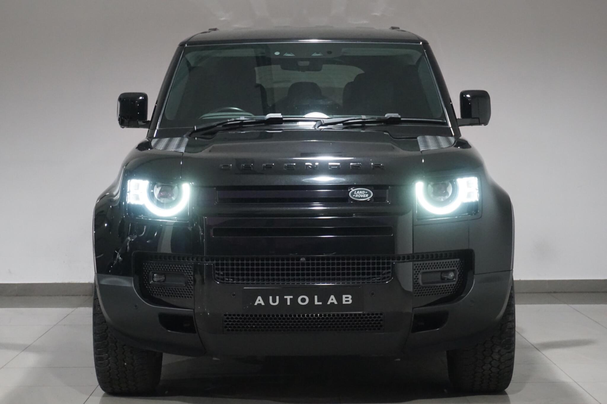 Land Rover Defender 110 3.0 D250 MHEV HSE Hard Top SUV 5dr Diesel Auto 4WD MWB Euro 6 (s/s) (250 ps)